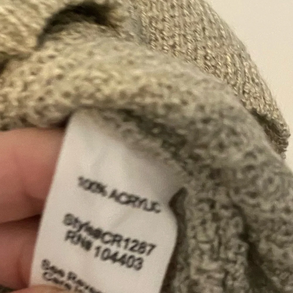 Moving Sale * NEW Mine Ruffle Sweater Size L Tan